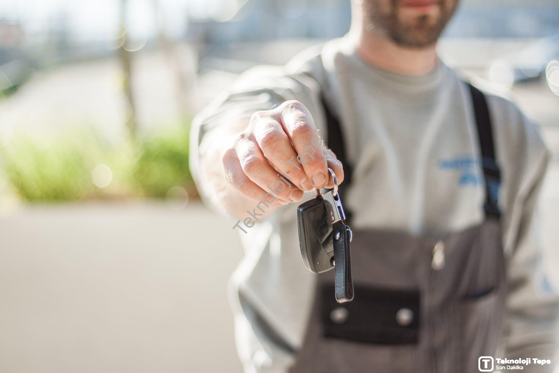 Kıbrıs'ta Kısa Süreli Araç Kiralama Rehberi