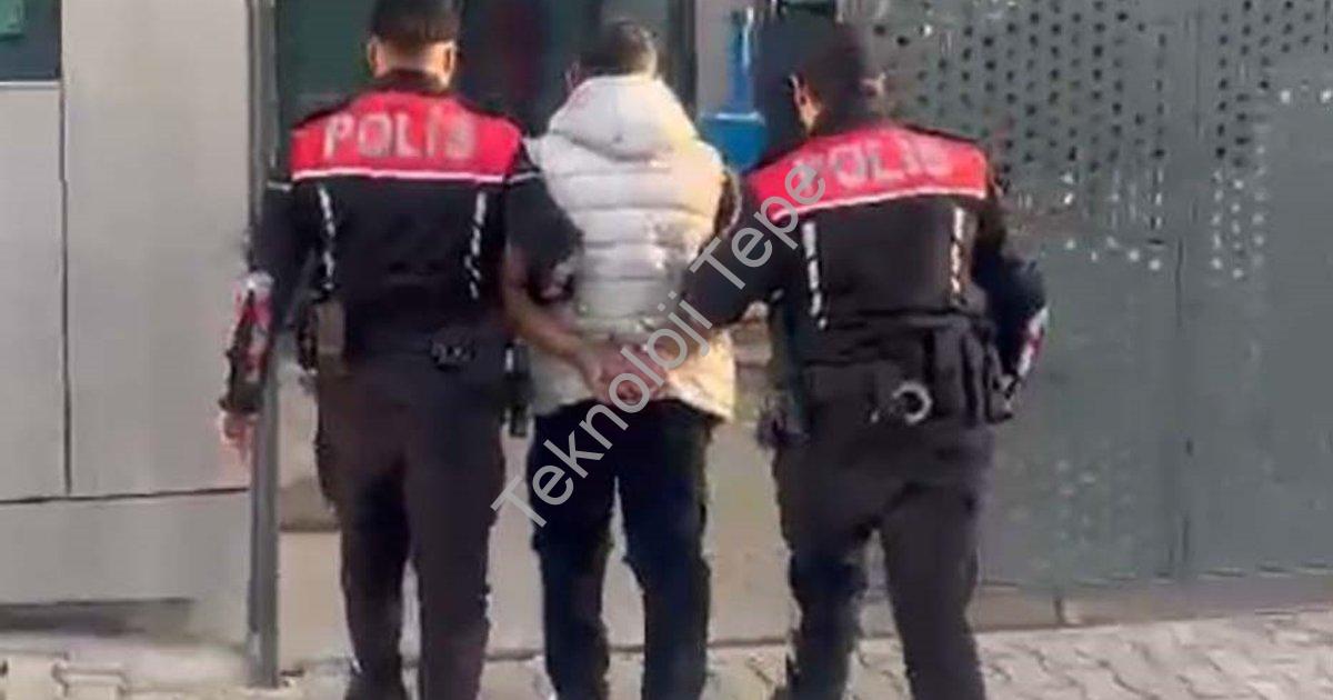 "İzmir Konak'ta Polis Başarısı: 16 Yıl Hapis Cezalı Firari Yakayı Ele Verdi" başlıklı haber için fot