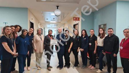 Kütahya Şehir Hastanesi Göz ve Dermatoloji Kliniği’ne Hijyen Ödülü