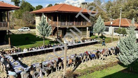 Beyağaç Belediyesi’nden Anlamlı Jest: Başkan Pütün Öğretmenleri Ağırladı