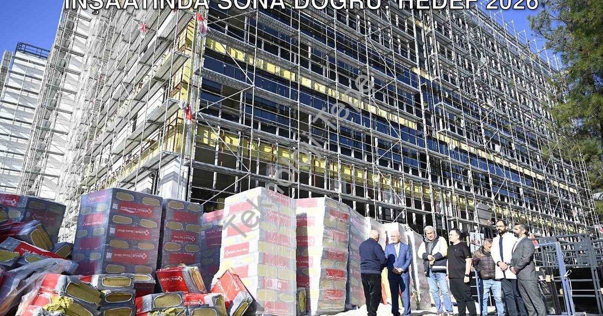 "Uşak Üniversitesi Yeni Diş Hastanesi İnşaatında Sona Doğru: Hedef 2026" başlıklı haber için fotorea