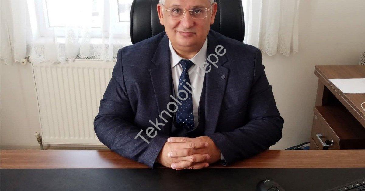 "Şuhut Müftülüğü'nde Yeni Dönem: Ahmet Köylü Görevine Resmen Başladı" başlıklı haber için fotorealis