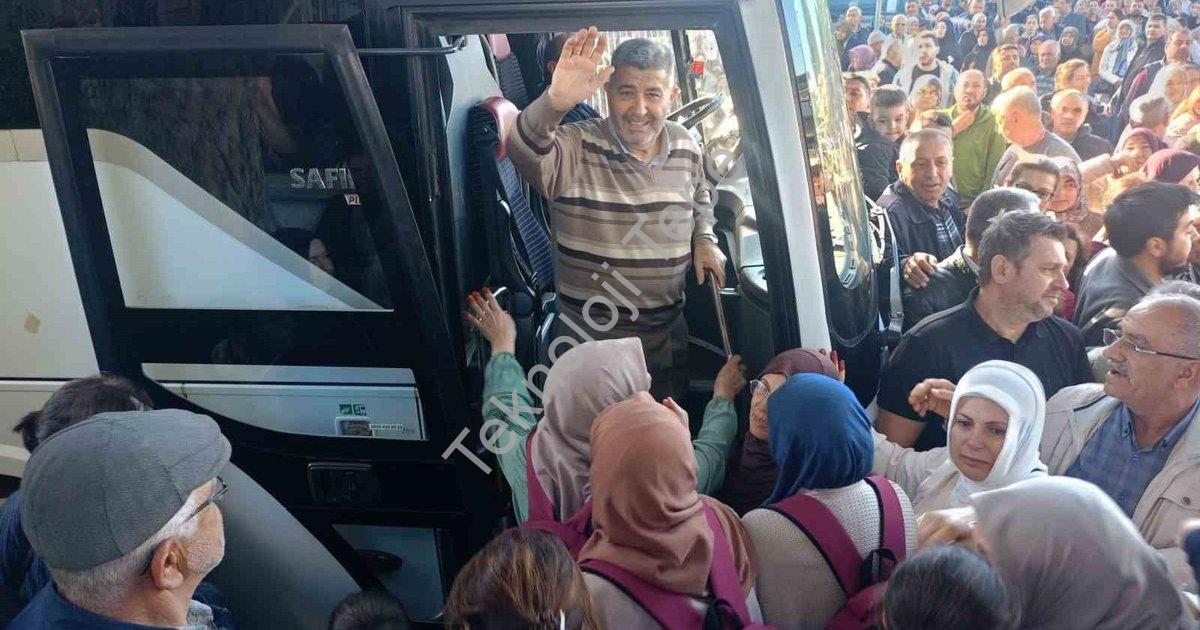 "Çine'den Kutsal Topraklara: 90 Kişilik Umre Kafilesi Dualarla Uğurlandı" başlıklı haber için fotore